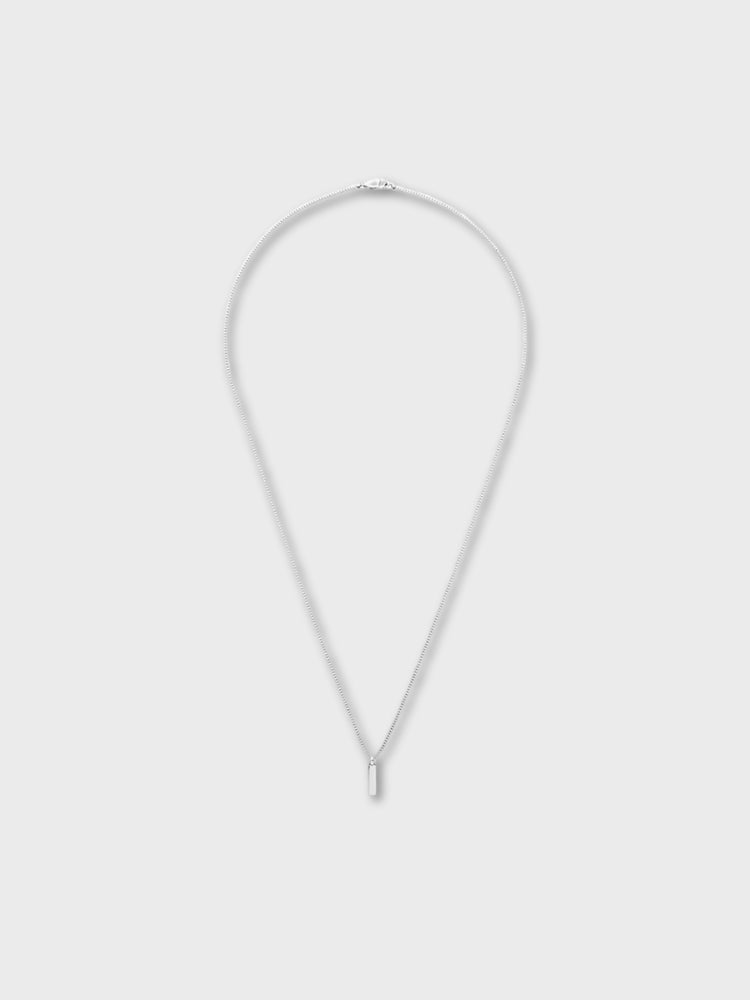 Minimalistic Rectangle Gold Necklace