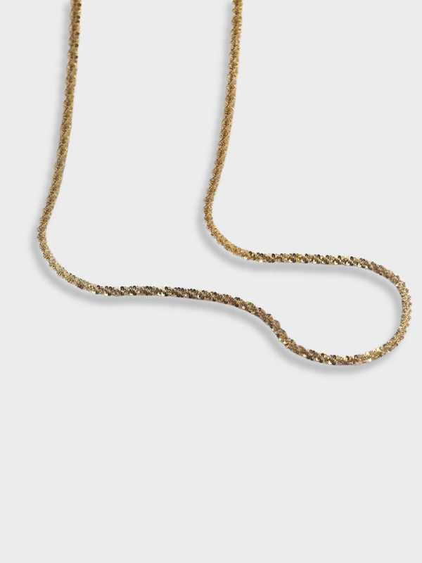 Refined Short Necklace